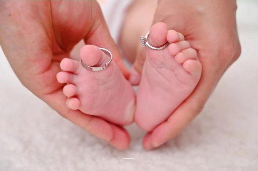 包头宝宝多大吃辅食